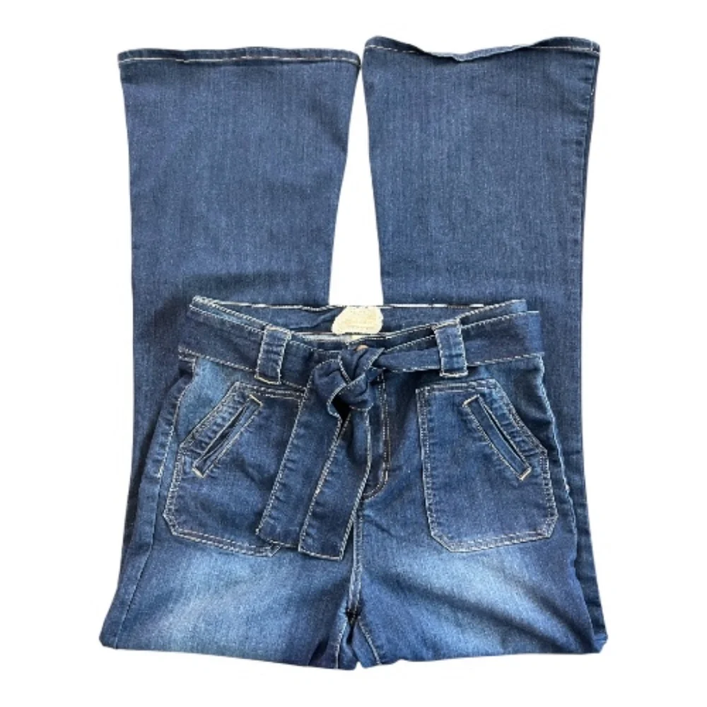 EUC Altar’d State Elise wash trouser bootcut jeans + belt | size 31 - Picture 1 of 8